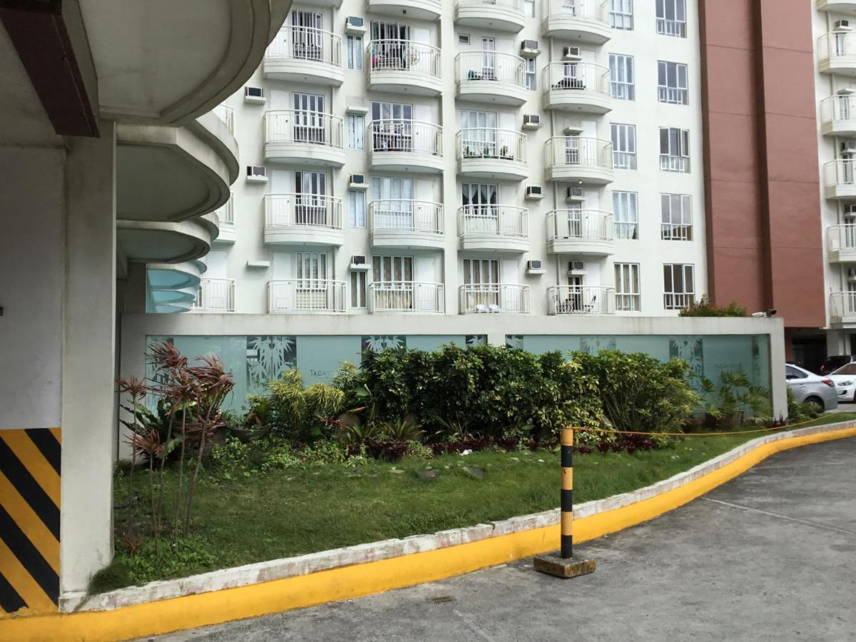Condo With Free Swimming Pool & Viewing Deck Tagaytay City Exterior photo
