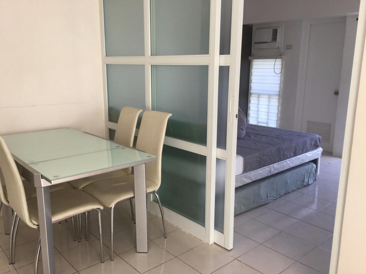 Condo With Free Swimming Pool & Viewing Deck Tagaytay City Exterior photo