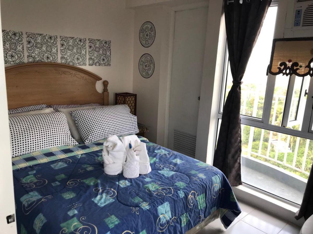 Condo With Free Swimming Pool & Viewing Deck Tagaytay City Exterior photo